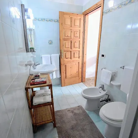 Casa Sant'Angelo (Isola d'Ischia)